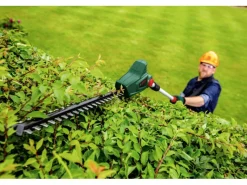 Bosch Leitern^Akku-Teleskop-Heckenschere UniversalHedgePole 18 Solo