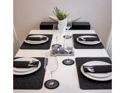DuneDesign Tischdecken^Tischset für 4 Personen aus Filz 43 x 30 cm Anthrazit