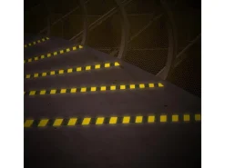 eyepower Klebefolien^Reflektor Warnklebeband Schwarz-Gelb 5 x 300 cm Selbstklebend