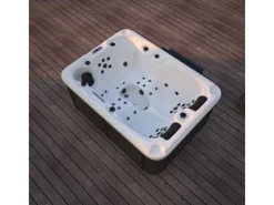 Home Deluxe Outdoor Whirlpool Beach Pure 210 x 155 x 83 cm Dunkelgrau-Weiß