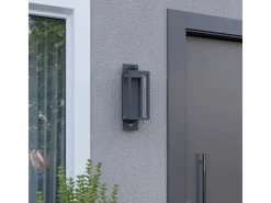 Lucande Laternen^LED Wandleuchte Außen Laterne Ferdinand 9619150 mit Bewegungsmelder Spritzwassergeschützt Modern in Alu aus Aluminium 1-flammig