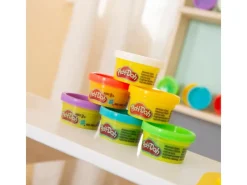 Ostern|Modellieren^roba Matschküche roba x Play-Doh mit Spielmatte und Knetzubehör