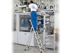 Klapptritte^Zarges Comfortstep S Gebördelte Stehleiter mit Gepolsterter Stufen-Vorderkante 10 Stufen