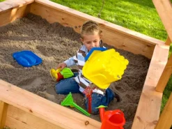 AXI Spielhaus Marc mit Leiter, Rutsche und Sandkasten