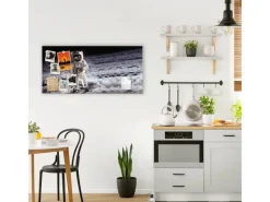 Banjado Magnettafel 78x37cm Magnetwand Silber Aus Metall Magnetpinnwand Pinnwand Inkl. 4 Magnete Motiv Astronaut