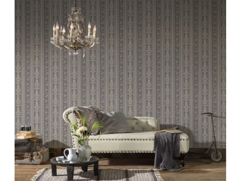 Bricoflor Barock Vliestapete mit Vinyl Abwaschbare Tapete mit Ornamenten Streifen in Silber Grau Elegante Vlies Barocktapete Gestreift für Esszimmer