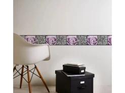 Outlet Bricoflor Selbstklebende Bordüre in Lila Rosen Tapeten Bordüre in Flieder Ideal für Schlafzimmer und Badezimmer Vinyl Tapetenbordüre mit Ornament