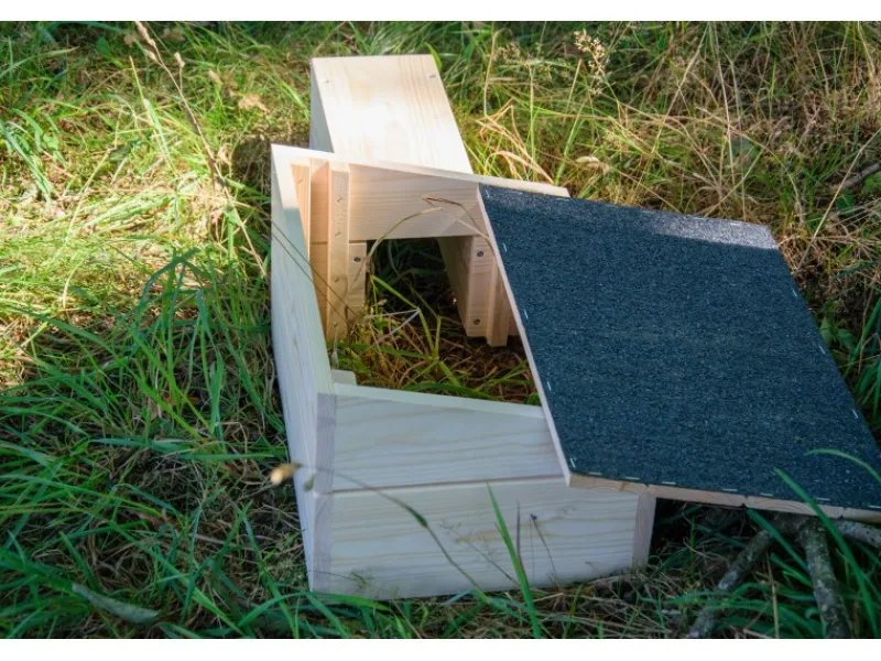 Outlet Dobar Igelhaus Bausatz 74,5 x 29 x 24 cm Schwarz FSC®