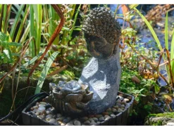 Discount Dobar Zimmerbrunnen Buddha Lotusblüte in Steinoptik mit Deko-Steinen