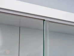 Discount ebuy24 Comit Vitrinenschrank Wandhängend 2 Glastüren Weiss