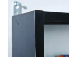 ebuy24 Comit Vitrinenschrank Wandhängend 2 Glastüren Weiss Schwarz