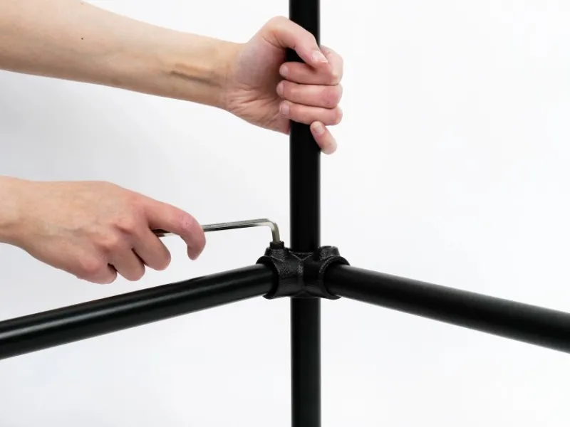 Eckstück Durchgehend 90° für Stahlrohr Ø 2,7 cm