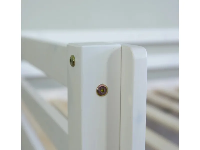 Homestyle4u Hochbett 90x200 mit Vorhang Lattenrost Matratze Rutsche in Weiß Pirat 2546