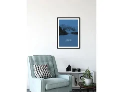 Komar Wandbild Word Lake Blue 30 x 40 cm