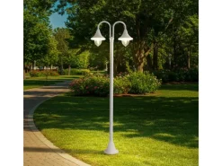 Outlet Lindby Mastleuchte Außen Laterne Madea 10034012 Spritzwassergeschützt Modern in Weiß aus Aluminium 2-flammig E27