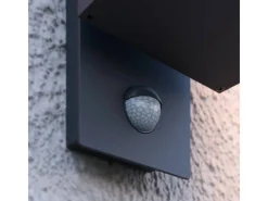 Best Lucande LED Wandleuchte Außen Laterne Ferdinand 9619150 mit Bewegungsmelder Spritzwassergeschützt Modern in Alu aus Aluminium 1-flammig