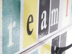 Discount MCW Wandgarderobe Believe