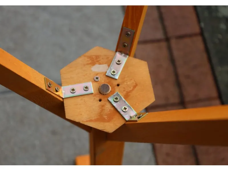 Promadino Standfuß für Vogelhäuser aus Kiefernholz 106 cm Hoch