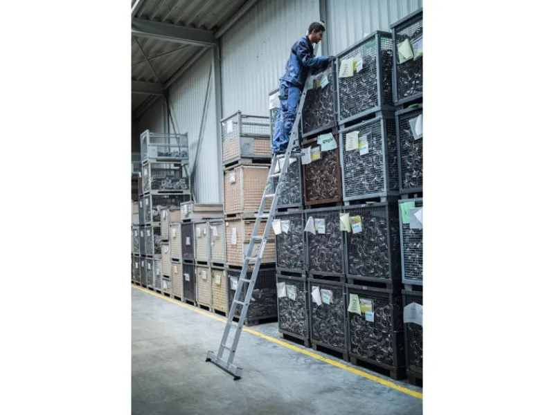 Sale PROREGAL Klappleiter 2-Teilig mit Traverse 2 x 6 Sprossen