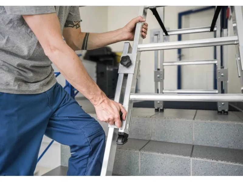 PROREGAL Stufen-Stehleiter Treppengängig 2 x 5 Stufen