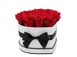 Online Rosenbox Herz Weiß-Schwarz mit 13 Rosen Bordeaux