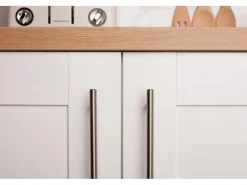 Discount Rust-Oleum Kreidefarbe Küchenmöbellack 750 ml Kalkweiß