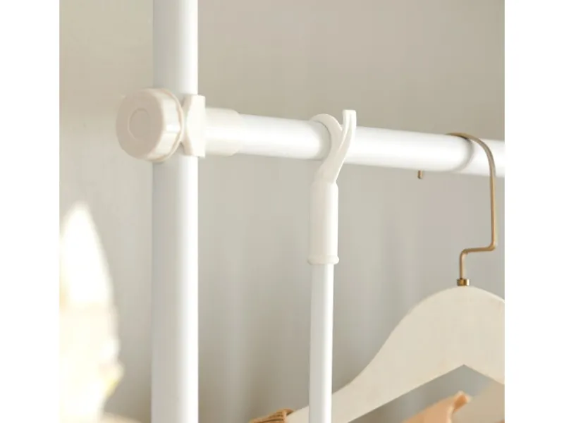 SoBuy Kleiderständer mit 1 Kleiderstange und 3 Ablagen Stahl Weiß KLS07-W