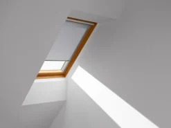 Velux Verdunkelungsrollo für Dachfenster Classic DBL F06 4204